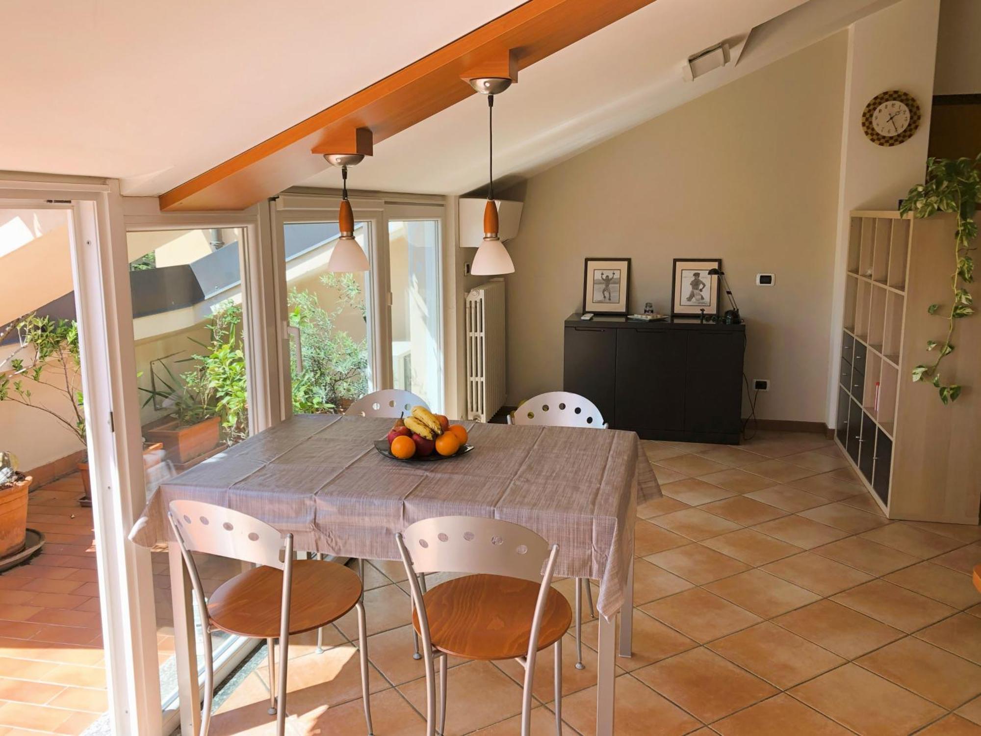 Bright Penthouse Close To Center With Terrace And Lake View Lecco Dış mekan fotoğraf