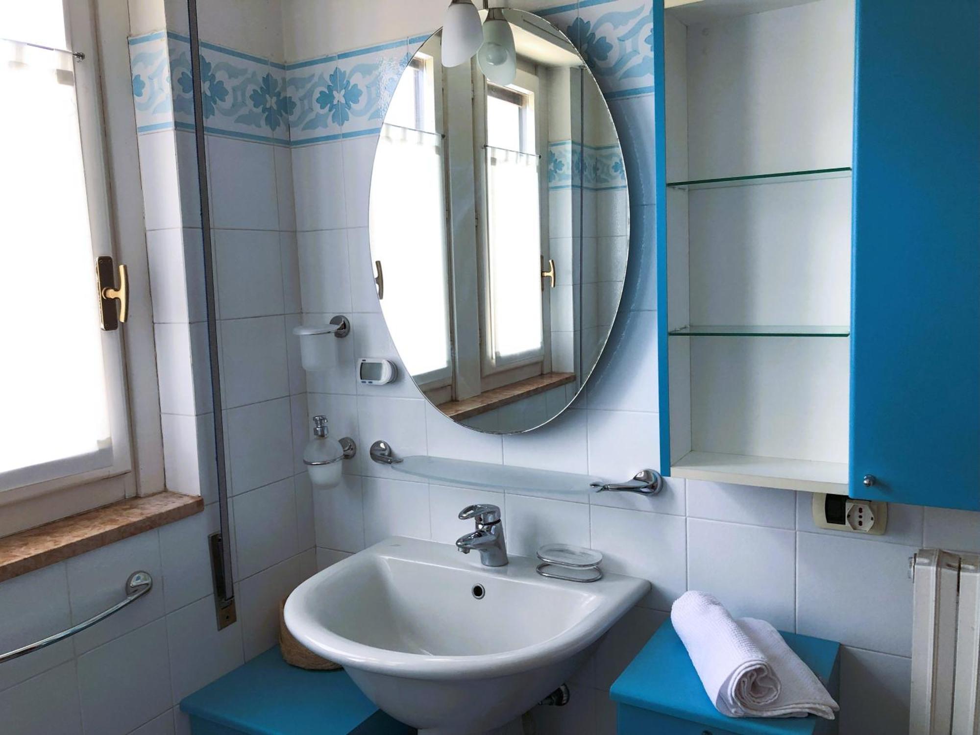 Bright Penthouse Close To Center With Terrace And Lake View Lecco Dış mekan fotoğraf